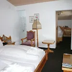 Cresta Hotell 3*