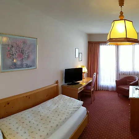 Hotel Cresta