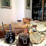 فندق Cresta فيلمز